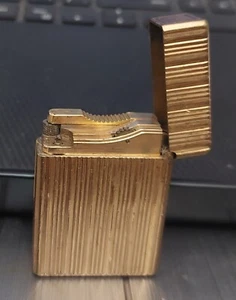 S.T. vintage enchapado en oro rosa Encendedor de cigarrillos Dupont Paris Francia - Imagen 1 de 3