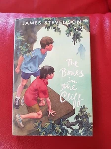 THE BONES IN THE CLIFF JAMES STEVENSON 1995 Greenwillow Books 1st US Hardcover - Picture 1 of 11