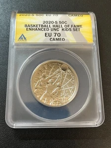 2020 S BASKETBALL COMMEMORATIVE HALF DOLLAR ANACS EU-70 CAMEO - CERTIFIED - 50C - Picture 1 of 2