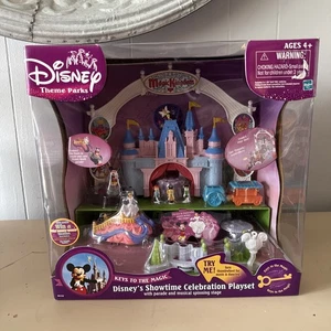 Disney’s Magic Kingdom Showtime Celebration Spielset Alter 4+ Brandneu Versiegelt 02 - Bild 1 von 9