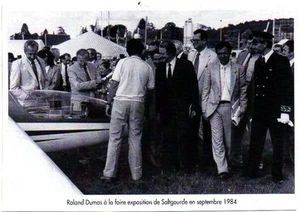 1997  --  ROLAND DUMAS A LA FOIRE EXPOSITION DE SALTGOURDE EN SEPT. 1984   3L794 - Bild 1 von 1