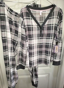womens NEW NWT GRAY PLAID FLEECE PAJAMAS PLUS size 3X 2 pc set 22/24W SOFT! - Picture 1 of 1