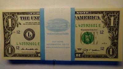2009 FEDERAL RESERVE NOTE $1.00 BEP PACK OF 100 IN SEQUENCE CRISPY ORDER. - Image 1 of 4