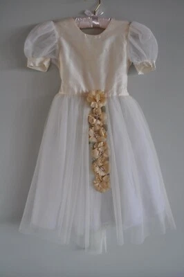 Vintage Dress Girls size 4T Wedding Formal Handmade by Posies of Maine  - Image 1 of 4