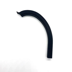 NEW Range Rover Classic Upper Tailgate Cable Sleeve | 1986-1995 RRC NLA | 589818 - Picture 1 of 7