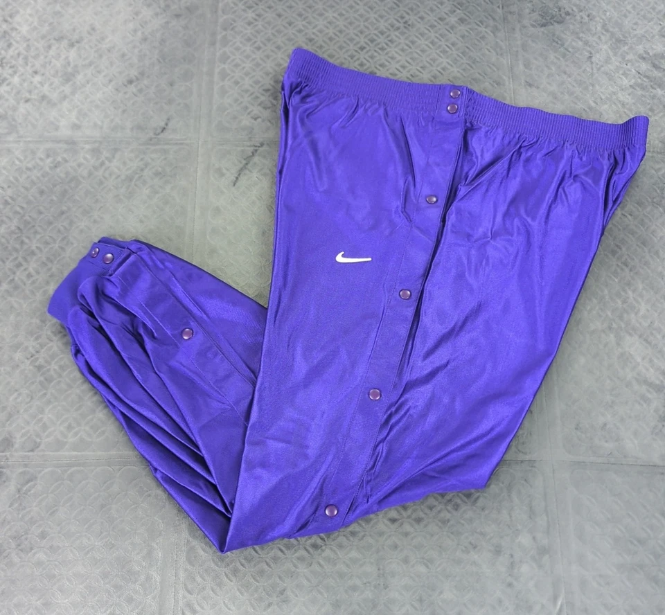 Pantalones Nike Vintage Botón a Presión Púrpura 35" Entrepierna Atléticos Hombres 3XL Hechos en EE. UU. Foto 1 de 4
