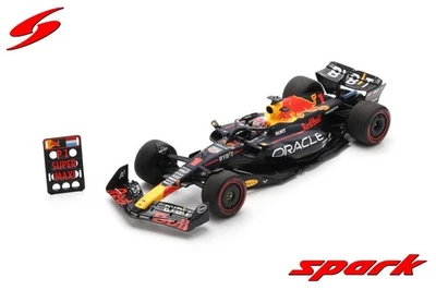 1:18 SPARK Red Bull F1 Rb19 #1 Win.British Gp 2023 Verstappen +Showcase 18S902 - Immagine 1 di 2