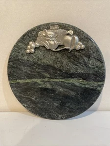 Lindsey Claire 8 inch green marble cheeseboard with pewter mouse - Picture 1 of 4