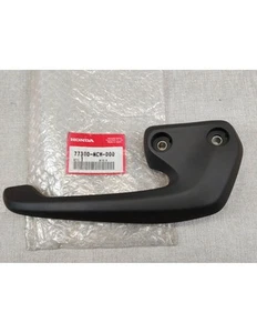 poignée droite passager VFR800 2002/2004 neuve origine HONDA 77300-MCW-D00 - Imagen 1 de 1