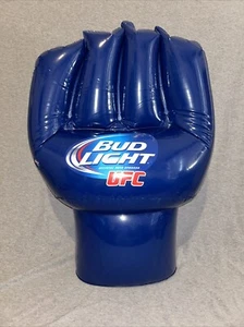 Guantes inflables Bud Light UFC nuevos en caja - Imagen 1 de 3