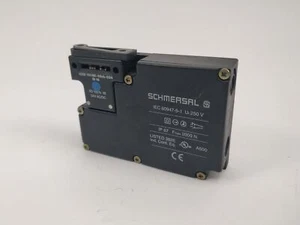 Schmersal AZM 161-SK-33rk-024 M16 Safety Interrupteur - Picture 1 of 4