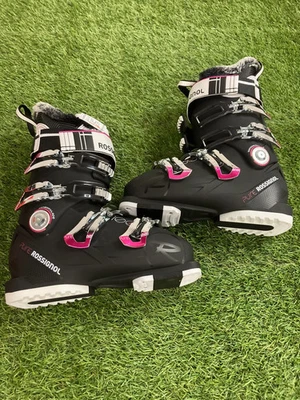 New Women's Rossignol Pure Pro 100 All Mountain Ski Boots (22.5 - 278mm) - Image 1 of 4