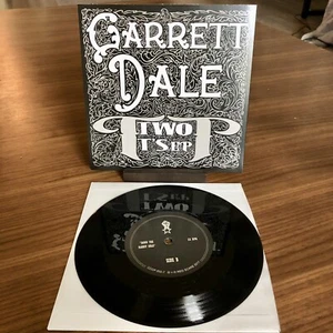 Garrett Dale - Two T's Ep 7" Vinyl Record 2017 Red City Radio - Picture 1 of 3