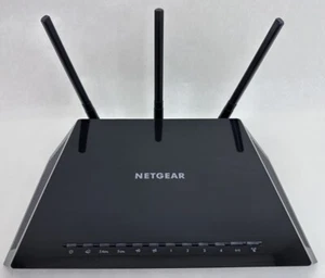 Netgear R6400 AC1750 Inteligentny router Wi-Fi Mbps 4-portowy R6400-100NAS - Zdjęcie 1 z 4