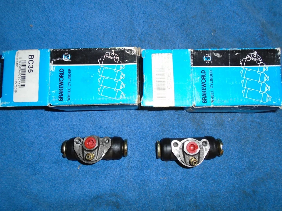 Lada 1200, 1300, 1500, Riva, Niva 2 x NOS Brakeworld Rear Wheel Cylinders - Image 1 of 1