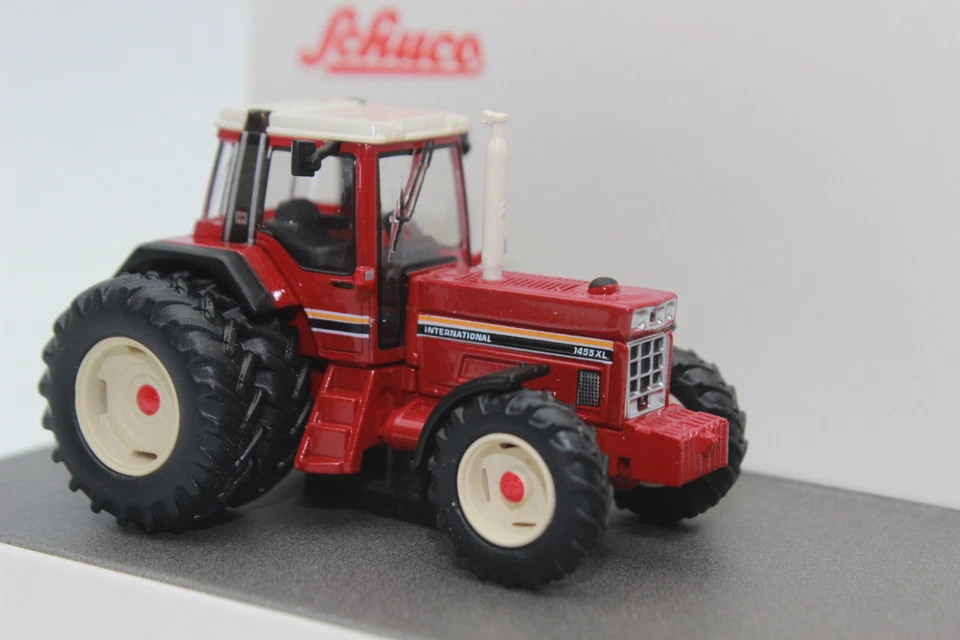 Schuco 452669700 Ihc 1455 XL Twin Wheels Rear Red 1:87 H0 New IN Boxed - Image 1 of 4
