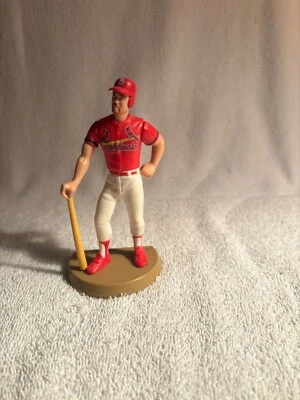 MARK MCGUIRE PLÁSTICO MLBP ESTATUA SOSTENIENDO ESTATUA DE MURCIÉLAGO Foto 1 de 4