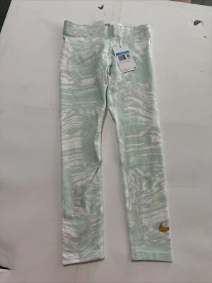 NIKE-NIÑAS PANTALONES LEGGINGS ESTAMPADOS VERDE AJUSTADO MEDIANO DM4695-101 Swoosh dorado Foto 1 de 4