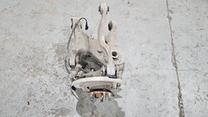 LAND ROVER DISCOVERY SPORT L550 2014-2019 COJINETE DE BUJE DE RUEDA TRASERA IZQUIERDA Y BRAZOS - Imagen 1 de 4