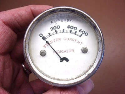 Vintage PEERLESS INSTRUMENT Starter Current Indicator 2 1/2" USA 0-600 Amperes  - Image 1 of 4