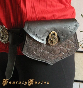 Pirate Renaissance Victorian LARP Leather Belt Pouch Treasure - Picture 1 of 2