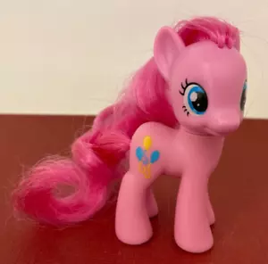 2010 ☆ My Little Pony ☆ G4 Friendship is Magic : PINKIE PIE- Brushable Figure - Picture 1 of 6