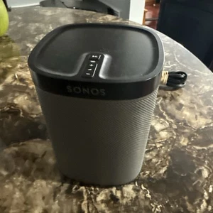 Black Sonos Play 1, 1st Gen Smart Wireless WiFi Speaker - Picture 1 of 6