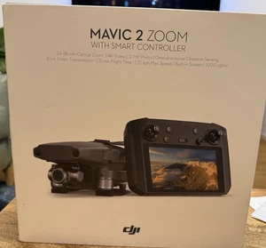 DJI Mavic 2 Zoom 4K Drohne mit Smart Controller, 2 Zusatzakku und Tasche - Bild 1 von 11