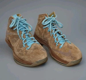 Talla 8 EE. UU. - Nike LeBron 10 EXT QS SCOOBY-DOO Gamuza Marrón Avellana #: 607078-200  - Imagen 1 de 16