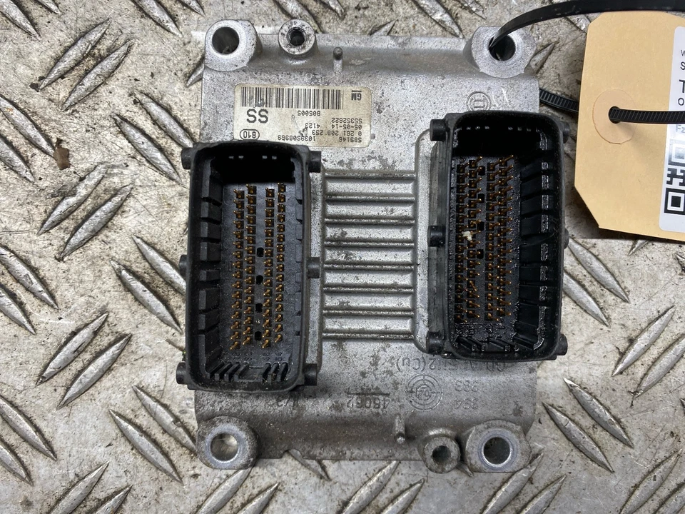 55352622 90374 Centralina Motore OPEL Corsa C (X01) 55352622 - Immagine 1 di 4