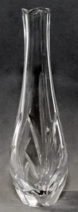 Atlantis Crystal Vase 8" Bud Vase Portugal Hand Cut Lead Crystal Vintage - Picture 1 of 3