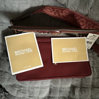 ⭐️ NUEVO CON ETIQUETAS MICHAEL KORS Jet Set Nylon Mujer Teléfono Bandolera Bolso Cartera BRANDY/VINO Foto 1 de 4
