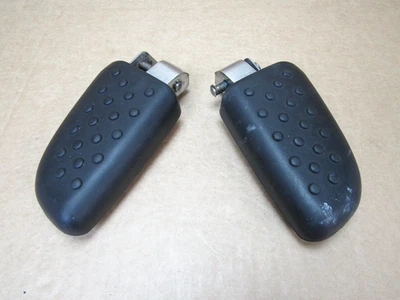 Par de reposapiés para BMW R1200CL 2004 12.134 millas (7406) Foto 1 de 4