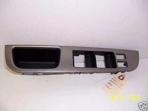 Nissan Versa 2008 bisel de interruptor de ventana principal Foto 1 de 1