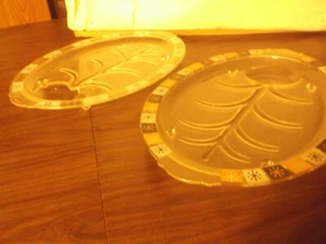 Lote de DOS Bandejas Platters Vintage Años 50, Diseño Retro, VIDRIO INTERIOR, Hechas en EE. UU. - Imagen 1 de 12