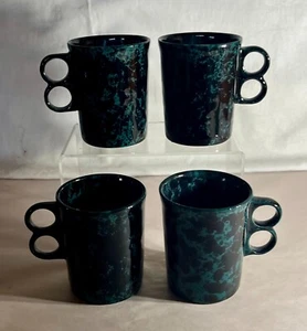 4 Bennington Agate Green & Black 3 7/8" Double Finger Mugs - Picture 1 of 2