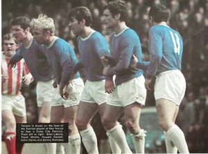 STOKE CITY ACTION PHOTO FROM 1968 SIGNED BY JOHN MAHONEY SWANSEA MIDDLESBROUGH 2 - Picture 1 of 2