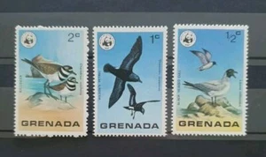 Granada 1976 WWF Birds CONJUNTO DE 3 SELLOS FINOS MNH Parte de animales y... - Imagen 1 de 1