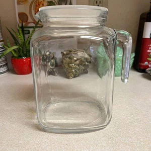 Bormioli Rocco 68 oz. Frigoverre Glass Pitcher with Locking Lid Milk Tea Water - Picture 1 of 9