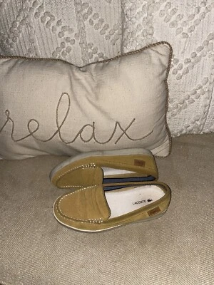 Mocasines amarillos sin cordones Lacoste para mujer talla 6,5 Foto 1 de 4