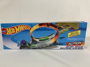 Hot Wheels Loop Star Playset Mattel Set Pista/Veicolo - Foto 1 di 4