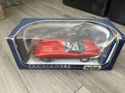 Vintage Jaguar XKE in Red, Polistil. - Image 1 of 4