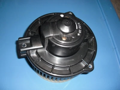 MERCEDES-BENZ W163 ML430 ML320 1998-99-00-01-02-2005 CALENTADOR VENTILADOR MOTOR Foto 1 de 4