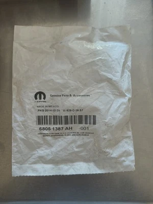 New Genuine Mopar Key Fob Transmitter 68051387AH 11-23 Charger Challenger - Image 1 of 2