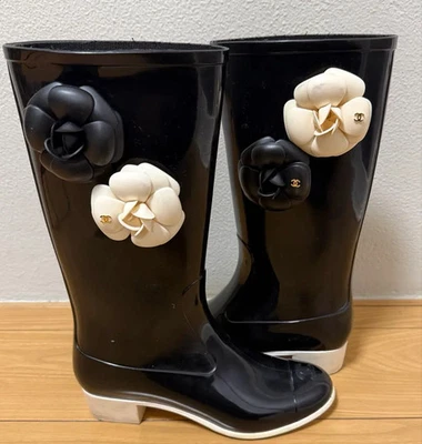 CHANEL Camellia Rain Boots Black Rubber Flower Logo Size 38 ≈24.5cm Authentic - Image 1 of 4