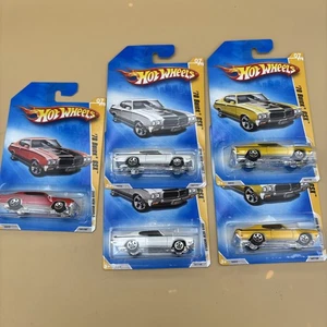 Hot Wheels '70 Buick GSX 2009 neue Modelle 5 Stück rot, weiß, gelb F20 - Bild 1 von 15