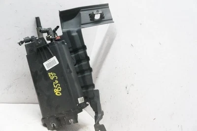 Контейнер для выбросов паров топлива Lincoln MKT 3,7 л 2010-2019 годов выпуска AG13-9E857-BC - Изображение 1 из 4