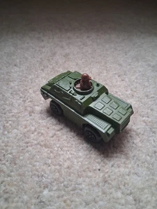 Miniature Militaire Tank Char Blindé Matchbox Stoat N°28 Lesney Army England - Picture 1 of 4