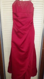 Davids Bridal Gown Burgundy Red convertible straps or strapless Wrap dress sz 4 - Picture 1 of 7