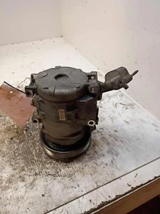 A/c Air Compressor LEXUS ES300 02 03 - Picture 1 of 3